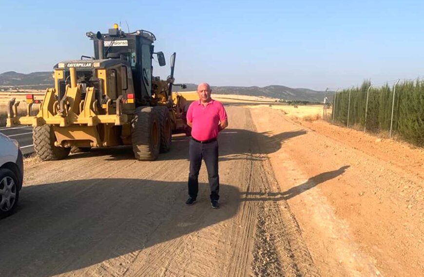 La concejalía de Urbanismo mejora los viales de Aldea del Rey gracias a la colaboración entre instituciones