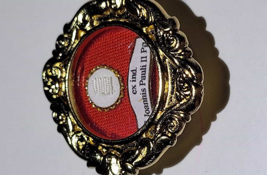 El paso de Jesús Nazareno de Ciudad Real incorpora unas reliquias del Papa Juan Pablo II