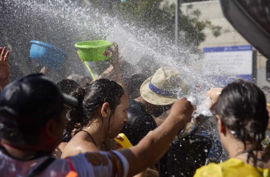 La ola de calor mantiene este sábado en aviso a 32 provincias, entre ellas todas las de C-LM