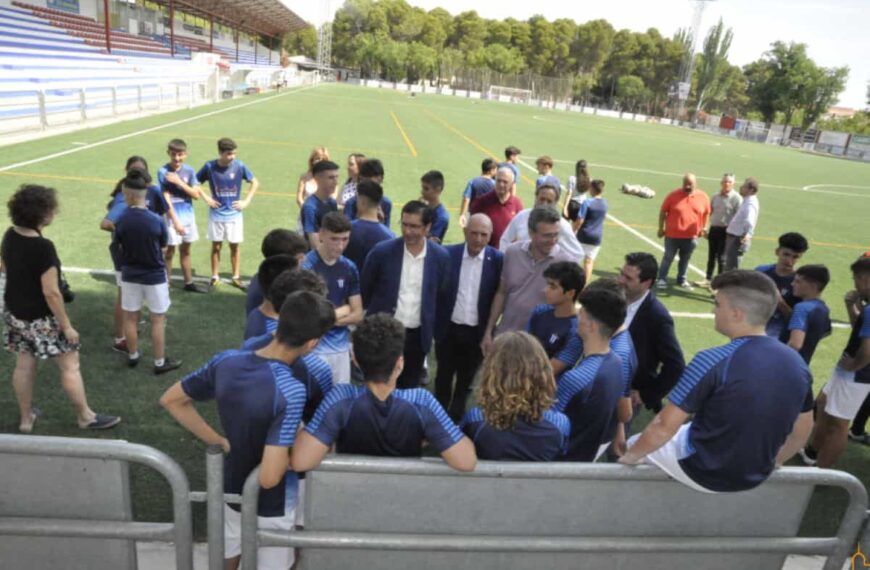 Caballero ha felicitado a la Junta Directiva de la Federación de Fútbol castellanomanchega por “la espectacular residencia que han creado” en Alcázar de San Juan