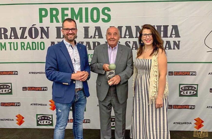 El tomellosero Julio Pérez Cuartero autor del ‘Diccionario Tomellosero’ galardonado con el ‘Premio Especial Comarcal’