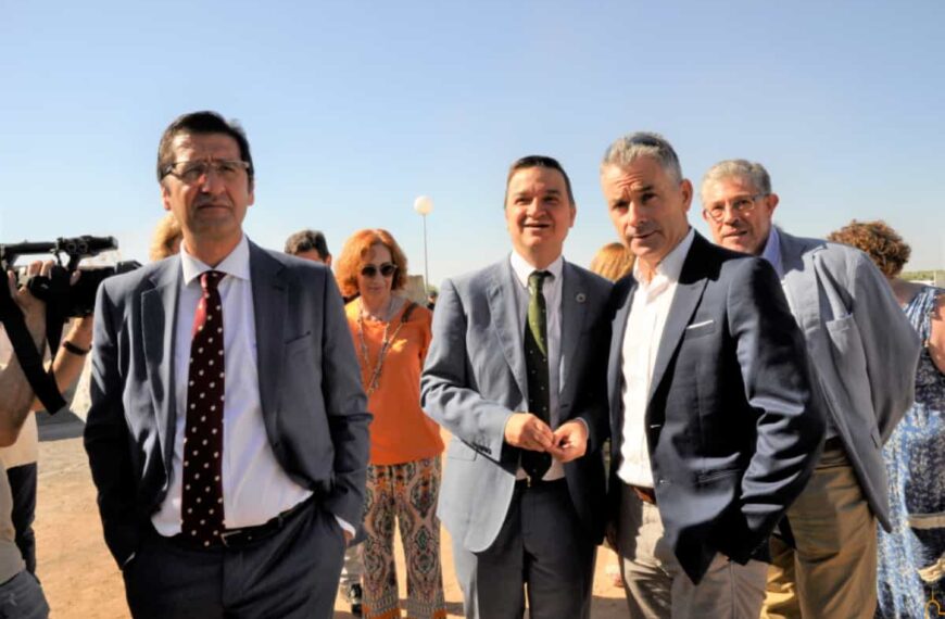 Una planta de ósmosis inaugurada en Bolaños como solución urgente a los problemas de suministro de agua que sufren los municipios del Consorcio del Campo de Calatrava