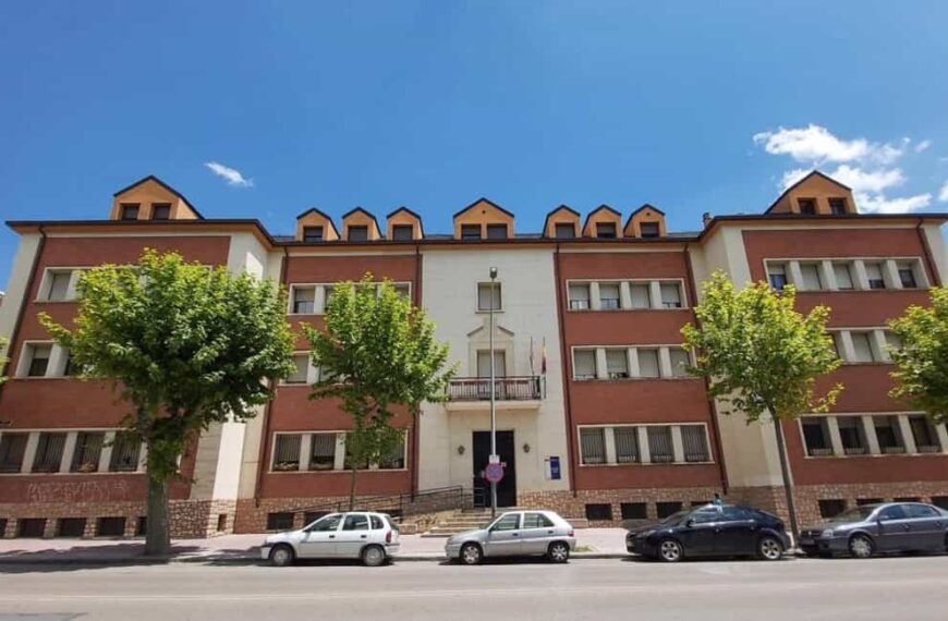 Junta adjudica este viernes 1.500 plazas en las 14 residencias universitarias de la región