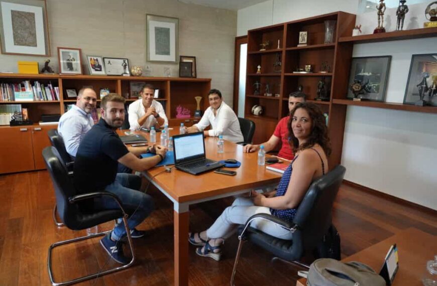 Apuesta del CF La Solana y del Ayuntamiento de La Solana de esta localidad por el deporte inclusivo y de base