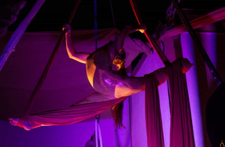 La V edición de Almedina Mora un festival que remarca la fortaleza del pasado árabe de Almedina.