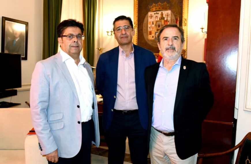 La Diputación de Ciudad Real colaborará con Aldea del Rey en construcción de vestuarios adecuados en el complejo deportivo local