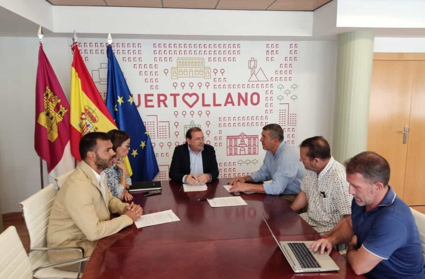 El ayuntamiento de Puertollano se compromete a ceder a la AECC un espacio municipal para el desarrollo de sus actividades