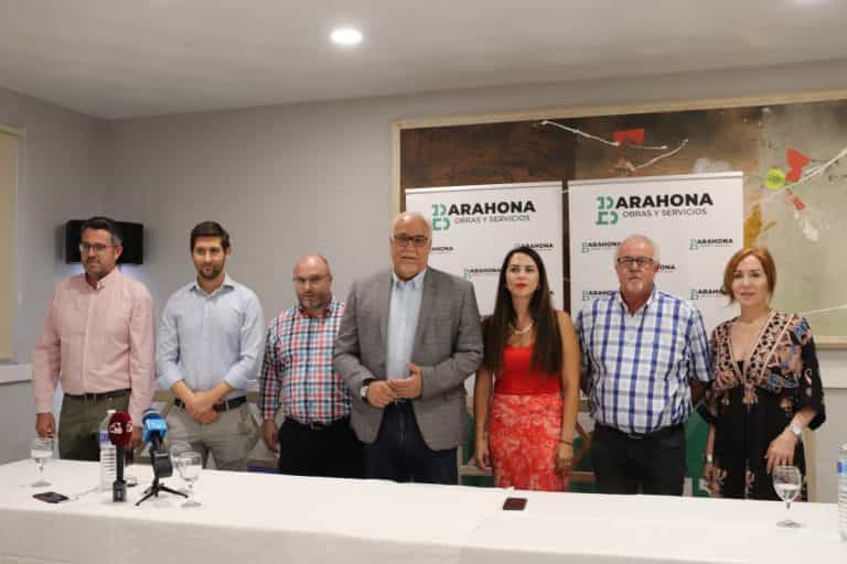 Alianza de Quesos El Hidalgo Manzanares Fútbol Sala y Barahona Obras y Servicios celebrada en un acto  en el Hotel Saga