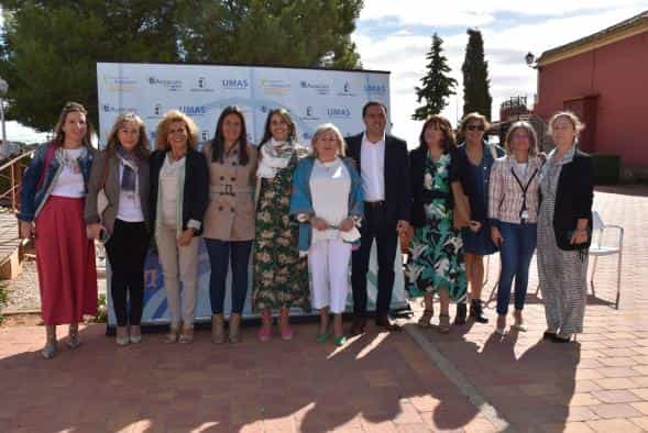 Castilla-La Mancha arranca en octubre los turnos de otoño de los programas de Turismo Social y Rutas Senderistas para mayores
