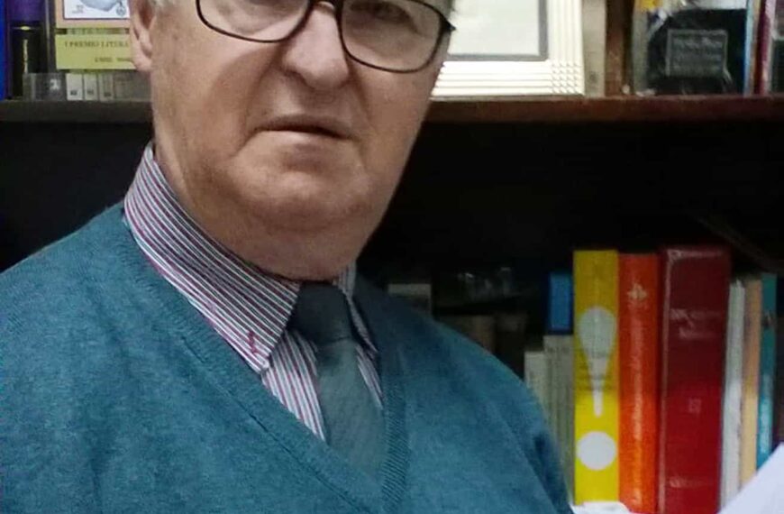 Santiago Romero de Ávila: “La verdadera poesía garantiza específicamente la supervivencia de la sociedad”