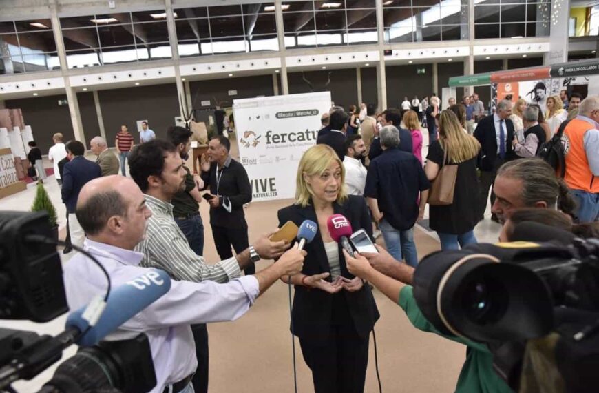 Picazo (Cs) denuncia la "hipocresía" del PSOE y defiende que "la caza es un ejercicio de activismo medioambiental"