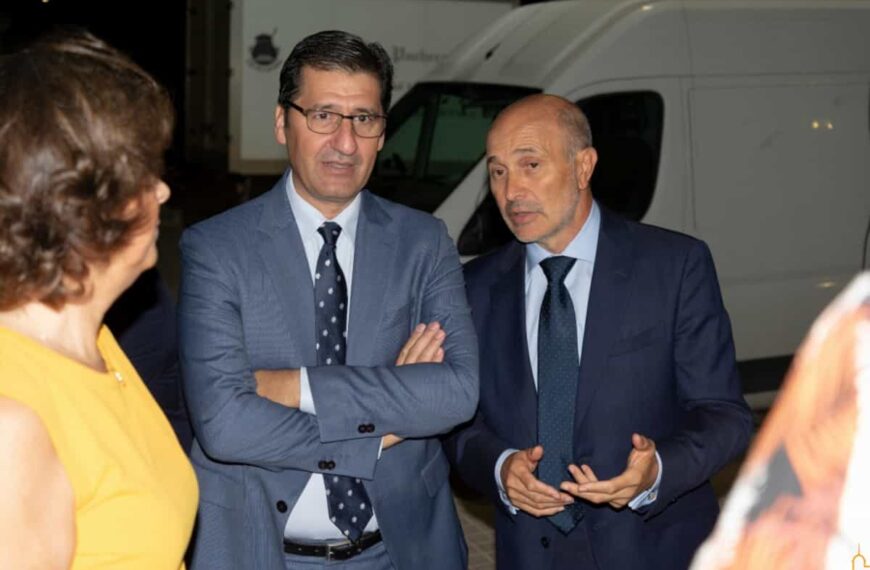 Caballero destaca a Piedrabuena como capital de la gastronomía en los Sabores del Quijote en su visita a la localidad por sus fiestas patronales en honor al Cristo de la Antigua