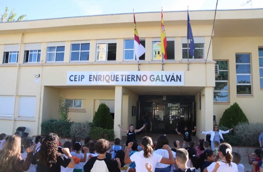 La vuelta al cole 2022 en Manzanares con más de 3.000 escolares que con ilusión regresan a las aulas