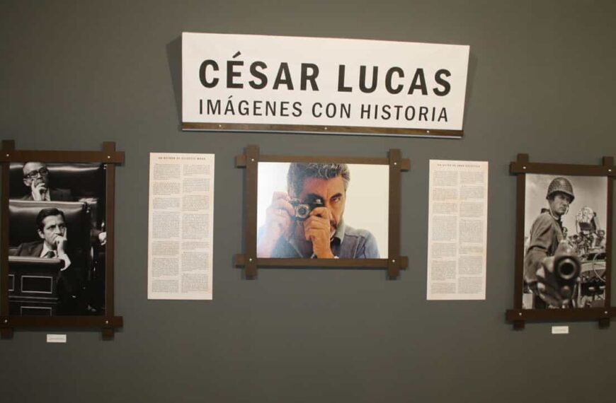 Doble exposición “Imágenes con historia” y “Tras el objetivo” de César Lucas en el Museo Cristina García Rodero de Puertollano