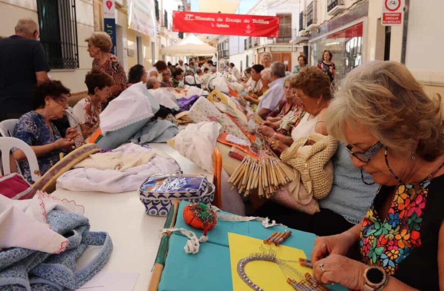 Celebrada la 27ª Muestra de Encaje de Bolillos “Ciudad de Manzanares” con más de 200 encajeras
