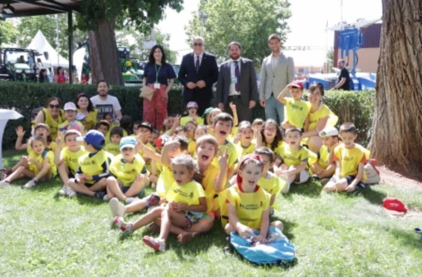 Cerca de 1.500 niñas y niños de Manzanares han podido disfrutar de un sinfín de actividades dentro de los recursos para favorecer la conciliación de la vida familiar y laboral