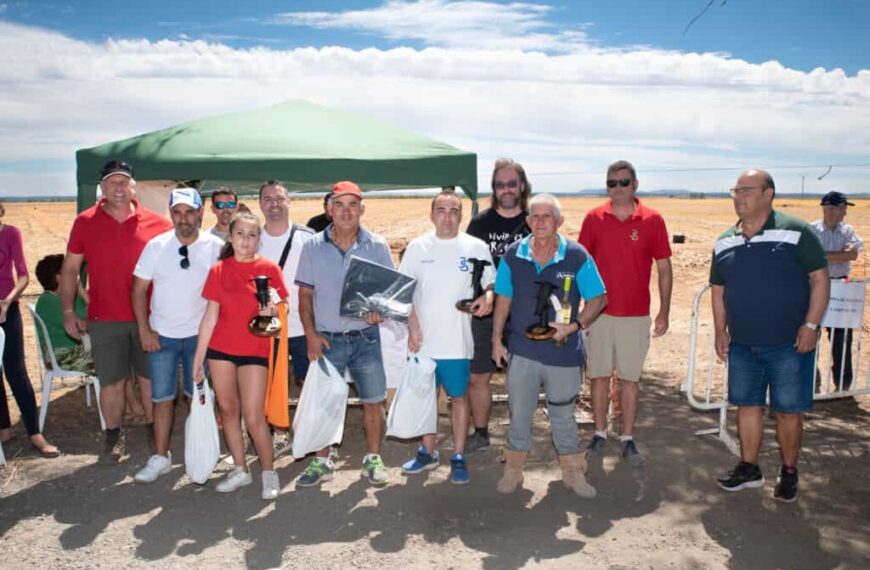 La Sociedad de Cazadores Cervantina de Argamasilla de Alba celebró su 50 aniversario con una gran tirada al plato