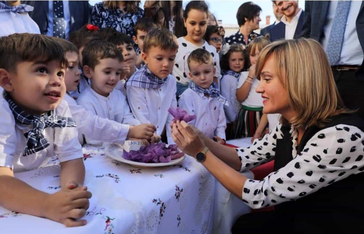 Alegría destaca la importancia de enseñanza rural y aboga por trabajar entre administraciones para dotarla de recursos