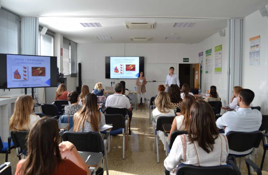 Los farmacéuticos de Ciudad Real actualizan su formación en análisis clínicos de las patologías con más prevalencia