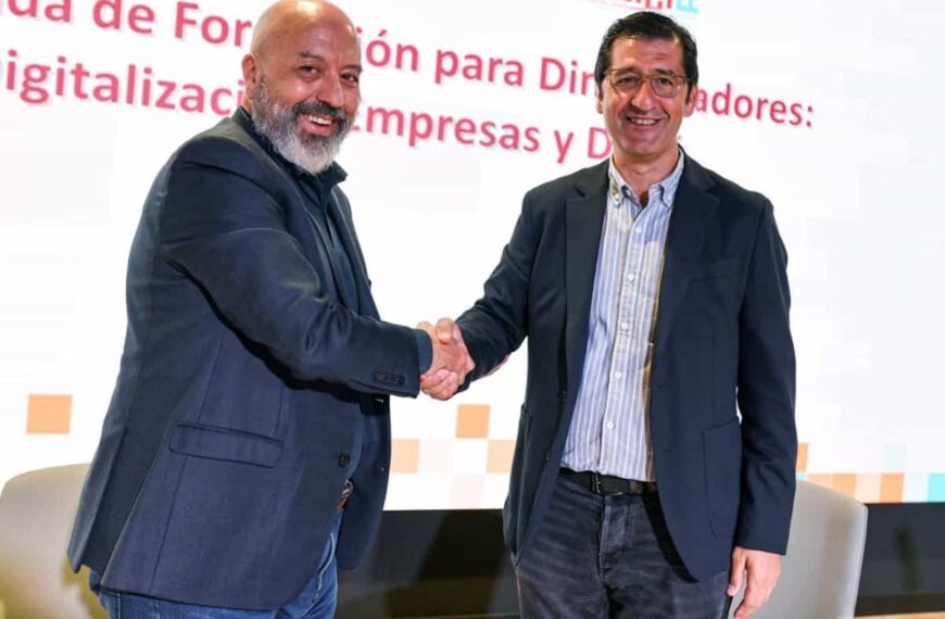 Caballero anuncia que se prorrogará dos años más el Programa de Puntos de Inclusión Digital, de 2023 a 2025