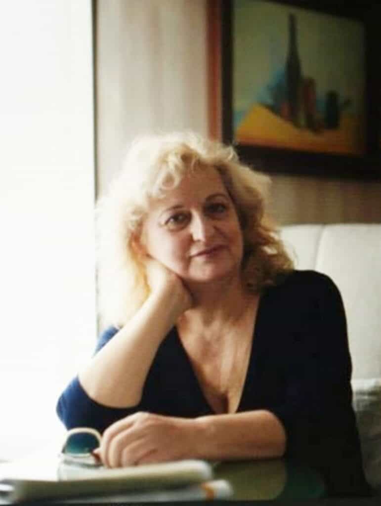 Natividad Cepeda Serrano: “Escribir poesía es intimista y difícil porque es lo más profundo y bello de la literatura”