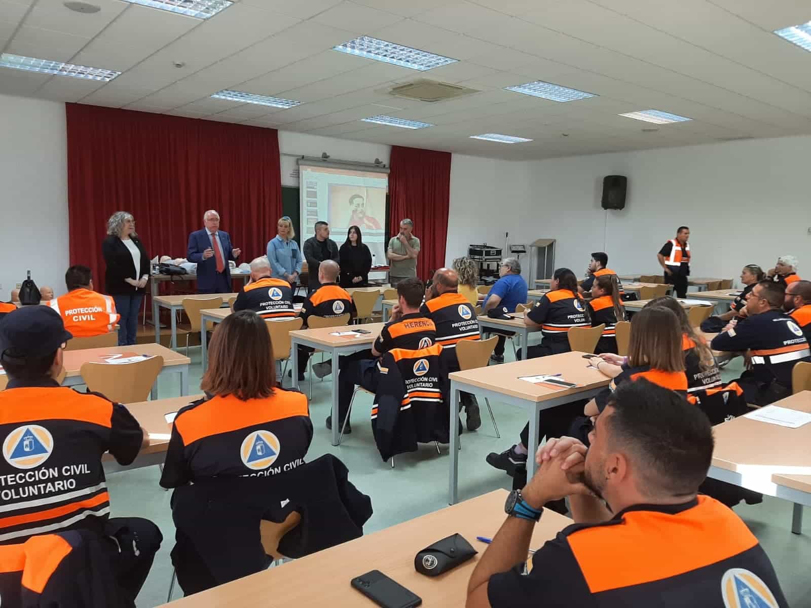 Un total de 55 integrantes de Protección Civil de la provincia de Ciudad Real participan en un curso básico de Protección Civil