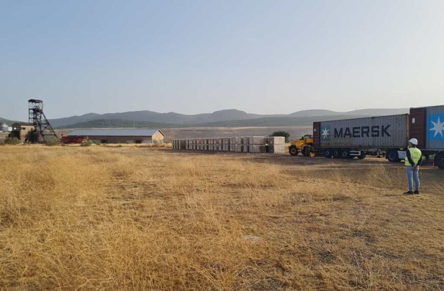 Endesa construirá plantas solares en el entorno de Puertollano con una inversión de 40 millones de euros y generación de empleos