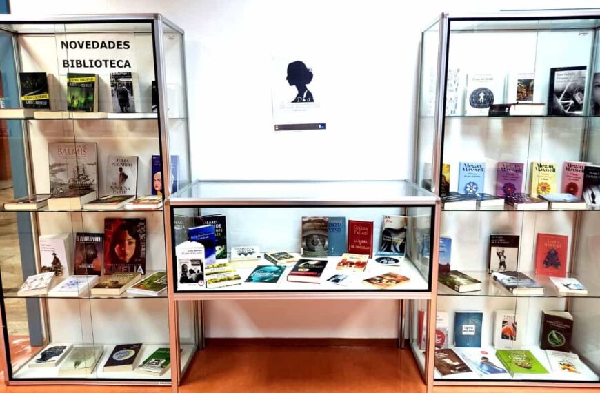 Encuentro literario con la escritora e ilustradora Julia Díaz y los escolares de 3º y 4º de Puertollano este miércoles 26 por el Día Internacional de las Bibliotecas