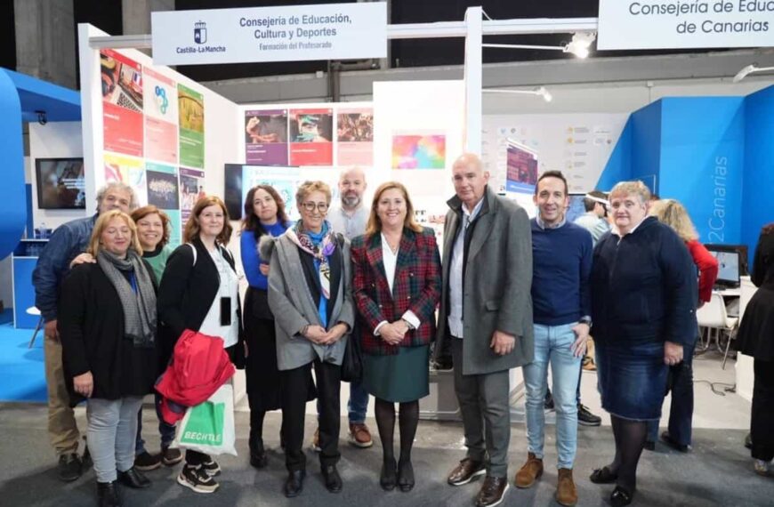 El Centro de Formación del Profesorado C-LM da a conocer en SIMO-Educación sus proyectos de innovación y digitalización