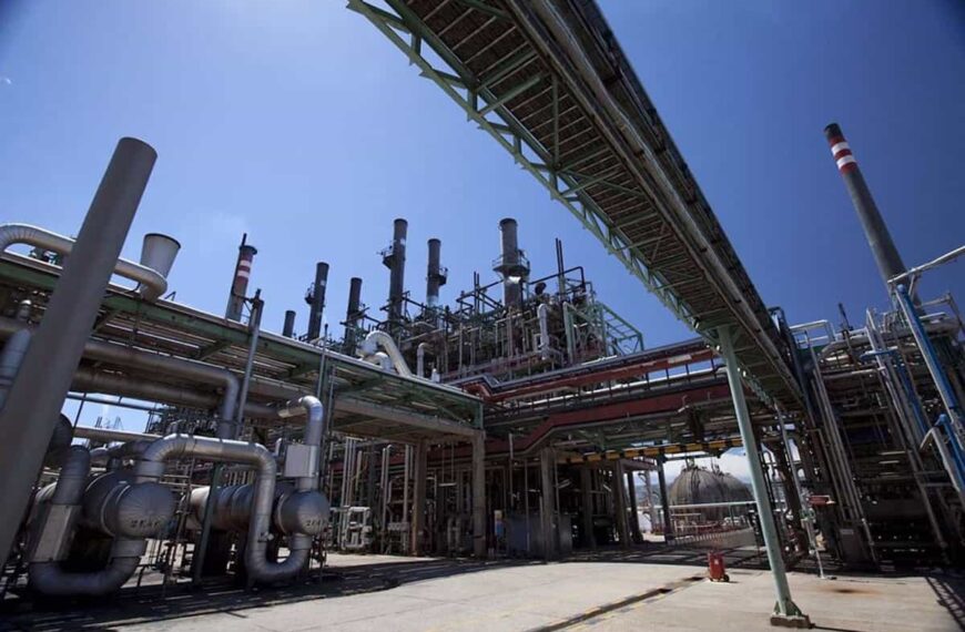 El complejo industrial de Repsol en Puertollano realiza este jueves un simulacro de emergencia general