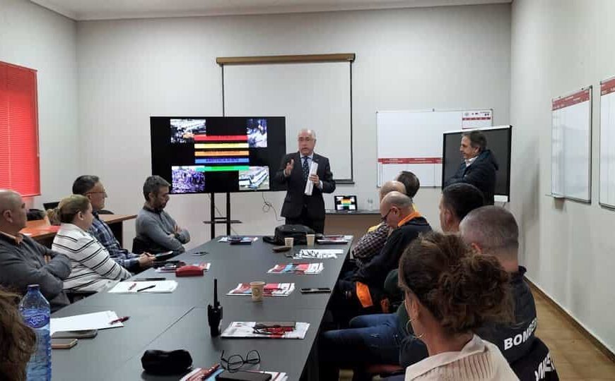 Integrantes de los grupos de emergencia del Complejo de Puertollano se forman en gestión a nivel estratégico