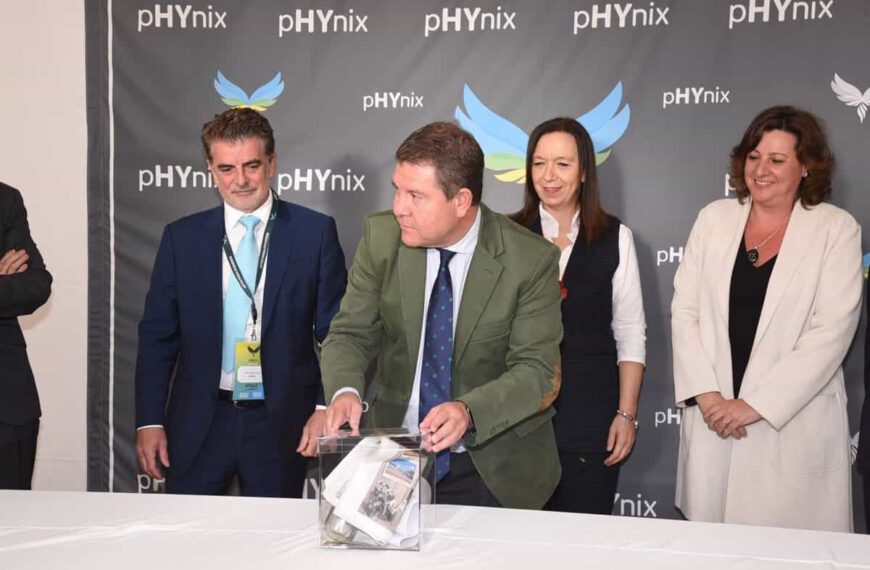 Page augura que C-LM será "la gran despensa energética del mundo" gracias a sus avances en renovables e hidrógeno verde