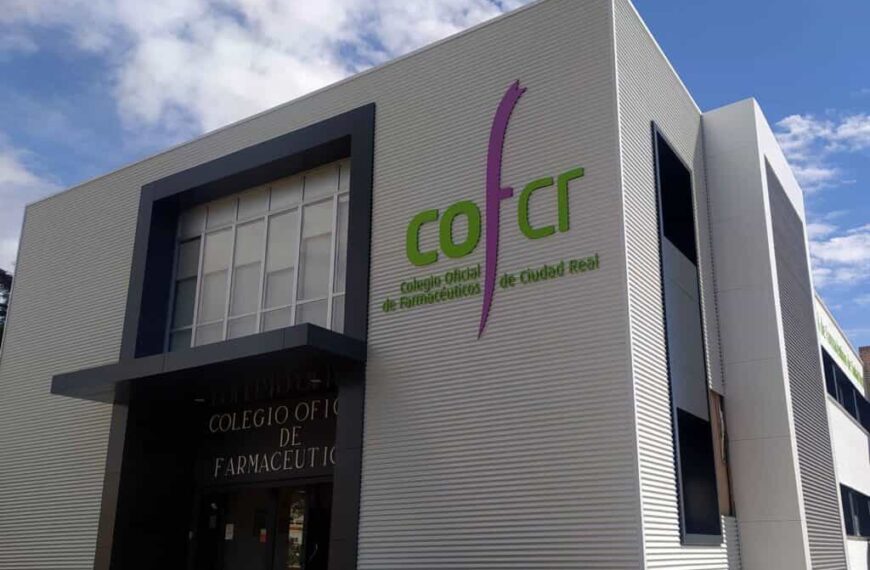 El COF de Ciudad Real nombrará Colegiada Distinguida a Eloísa Adrados Torres y Colegiado de Honor a Laboratorio Cinfa en el Día de su Patrona