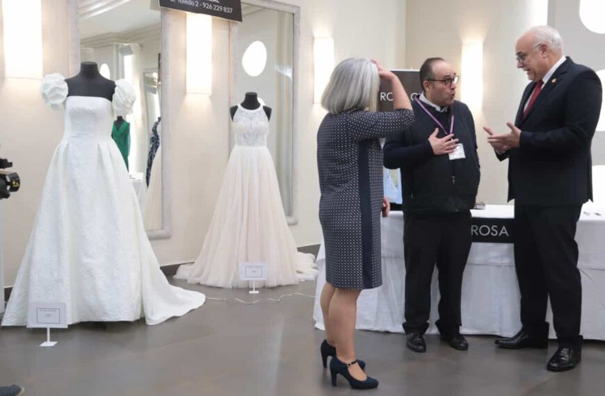 La edición 2022 de “Fiesta de novios” en Manzanares reunió a más de una docena de empresas del sector nupcial