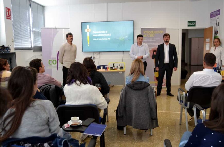 El neurobiólogo Adán de Salas habló del cannabis medicinal para uso terapéutico en el Colegio de Farmacéuticos de Ciudad Real