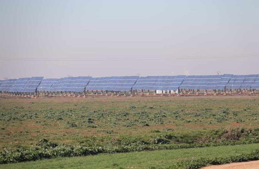 Manzanares estudia instalar una planta solar exclusiva para las necesidades del municipio y abaratar la factura energética municipal y la de los hogares y empresas