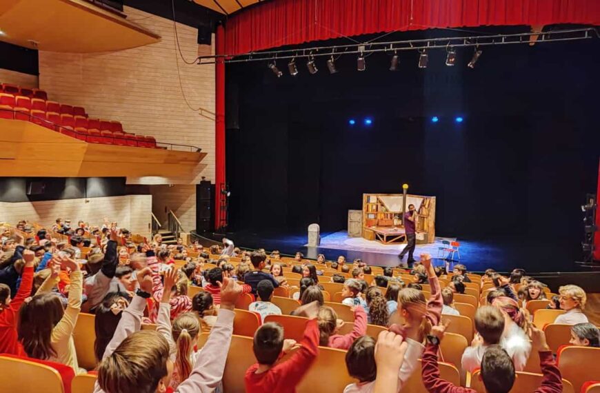 1.200 escolares de Puertollano participan del programa “Vamos al teatro” de las concejalías de Cultura y Educación