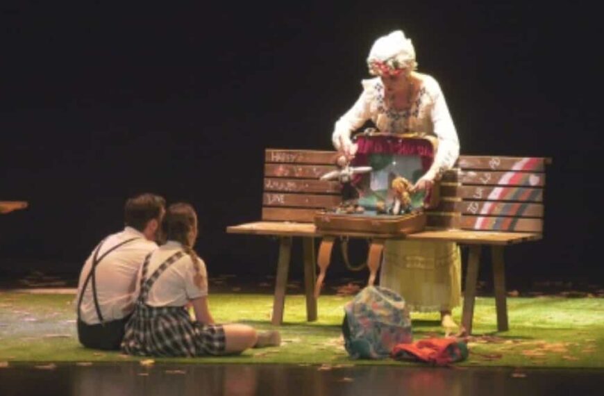 Representación de la obra ‘No me cuentes cuentos’ contó con la asistencia del alumnado 2º, 3º y 4º de Primaria de todos los colegios de Manzanares