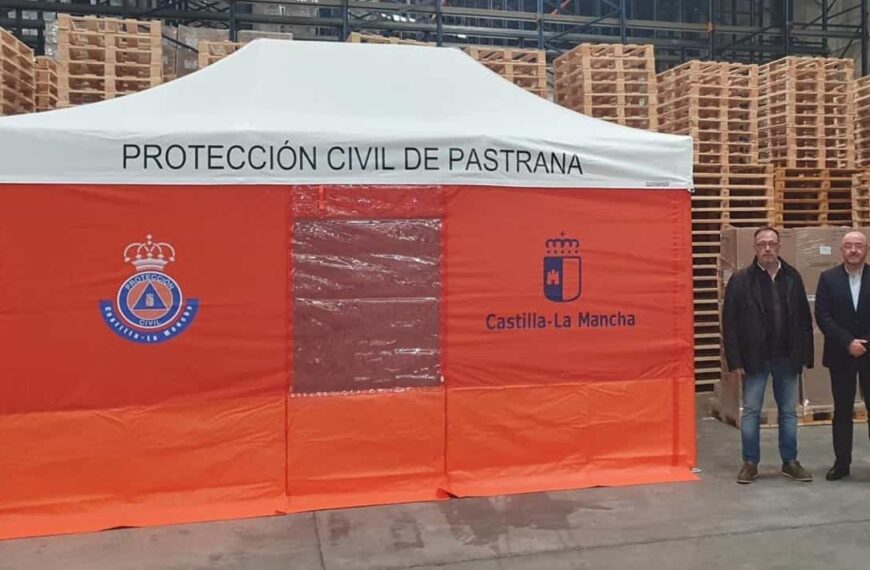 Hasta 35 agrupaciones de Protección Civil reciben tiendas de campaña para primeros auxilios y material de emergencias