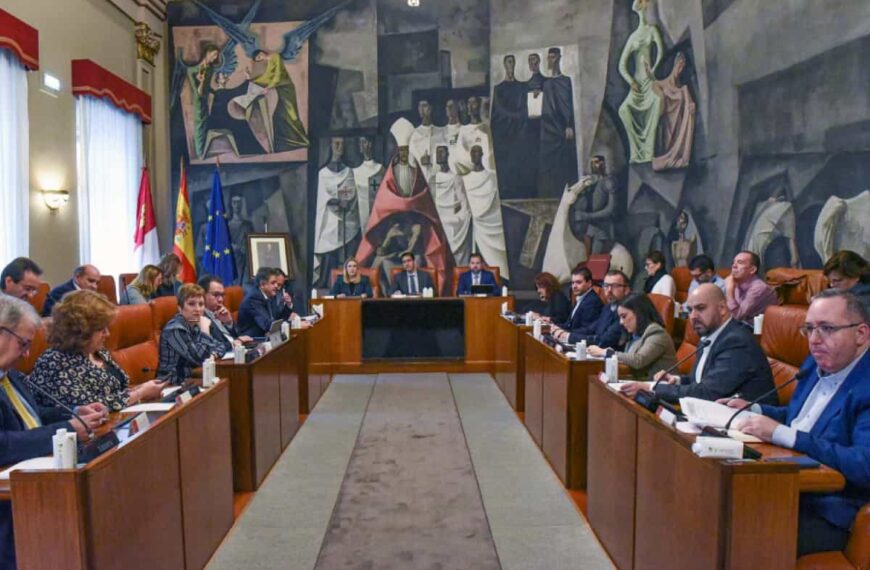 Acuerdo con una inversión de 525.000 euros entre la Diputación de Ciudad Real y  el Instituto de la Mujer de CLM promoverá  el cuidado de menores hijos de padres vulnerables