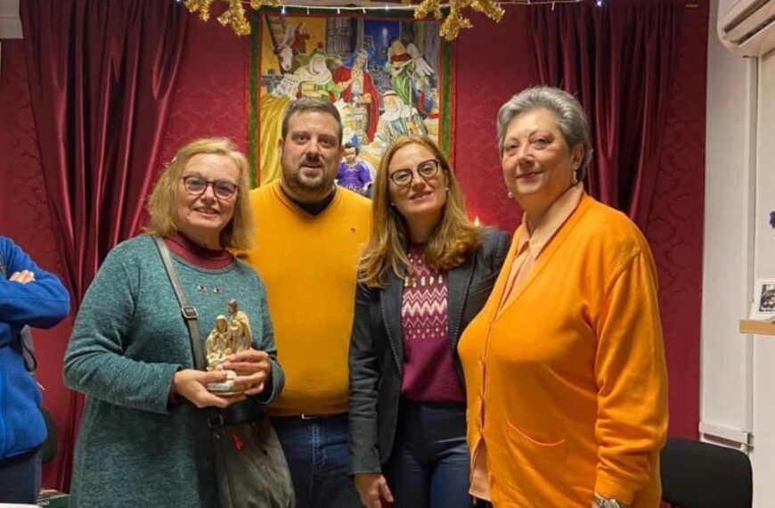 La AECC de Puertollano ganó el concurso de belenes de la Asociación Cofrade “El Capirote” e invitan a visitar la ruta de belenes