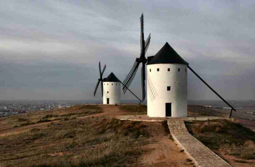Molinos de Viento manchegos, ¿qué son y como construirlos?