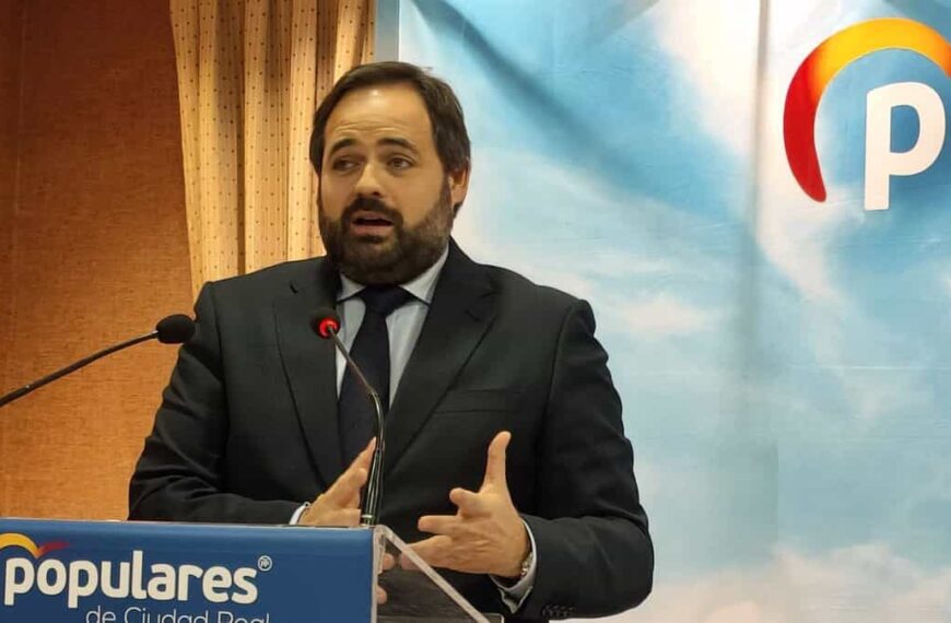 Núñez desafia a Page para confirmar candidatura en C-LM e acusa Blanca Fernández de sabotarlo