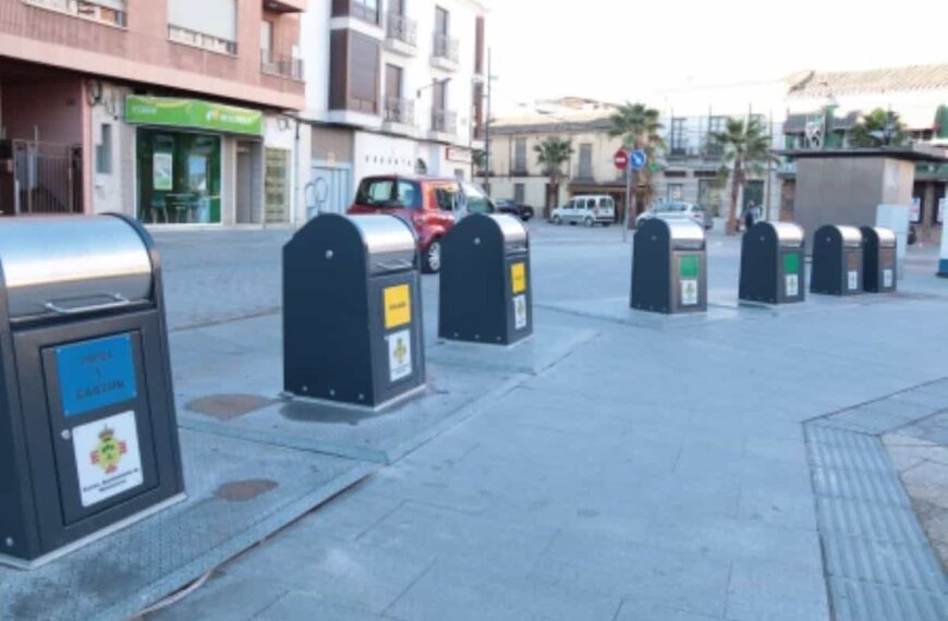 Renuevan contenedores soterrados en Manzanares que la hostelería podrá utilizar de forma directa