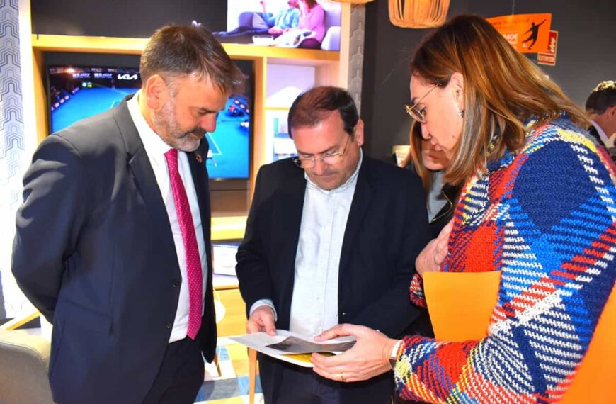 La fibra óptica llegará en los próximos meses a El Villar, El Poblado y el entorno del AVE en Puertollano