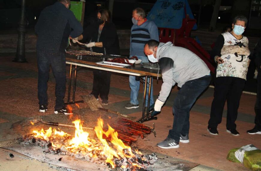 La festividad de la Candelaria este fin de semana en Puertollano con hogueras, chorizos y morcillas en distintos puntos de la ciudad
