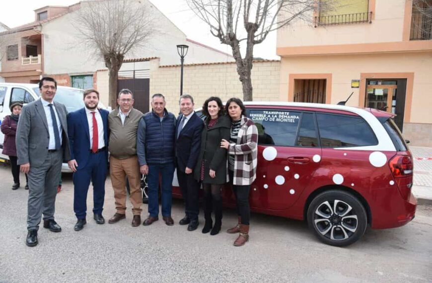El PSOE de Alcubillas celebra la llegada de un transporte “barato y accesible” para los vecinos de la localidad