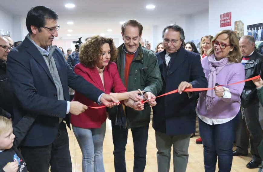 Loli Fernández presenta su candidatura a la alcaldía de Villanueva de la Fuente “con ganas e ilusión por ayudar a las personas de nuestro pueblo”