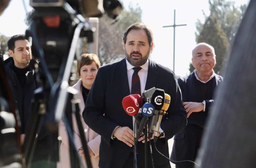 Núñez admite que C-LM ha aprobado deducciones fiscales, pero solo llega "al 10% de población": "A eso se refería Feijóo"