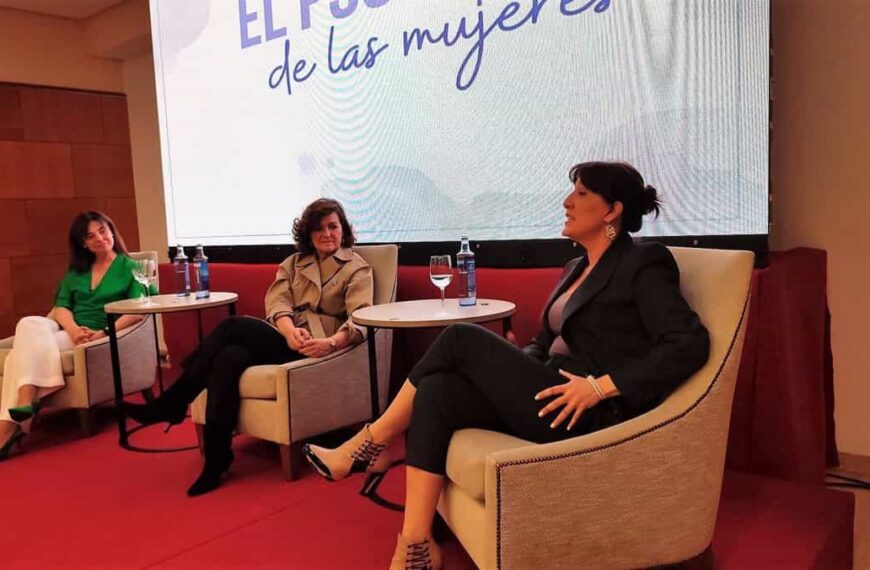 Calvo reivindica la relevancia de las mujeres en el PSOE y su papel en la defensa de los valores del partido